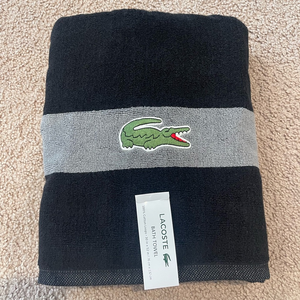 LACOSTE Black/ Gray Bath Towel 30in x 52 in - Picture 1 of 5